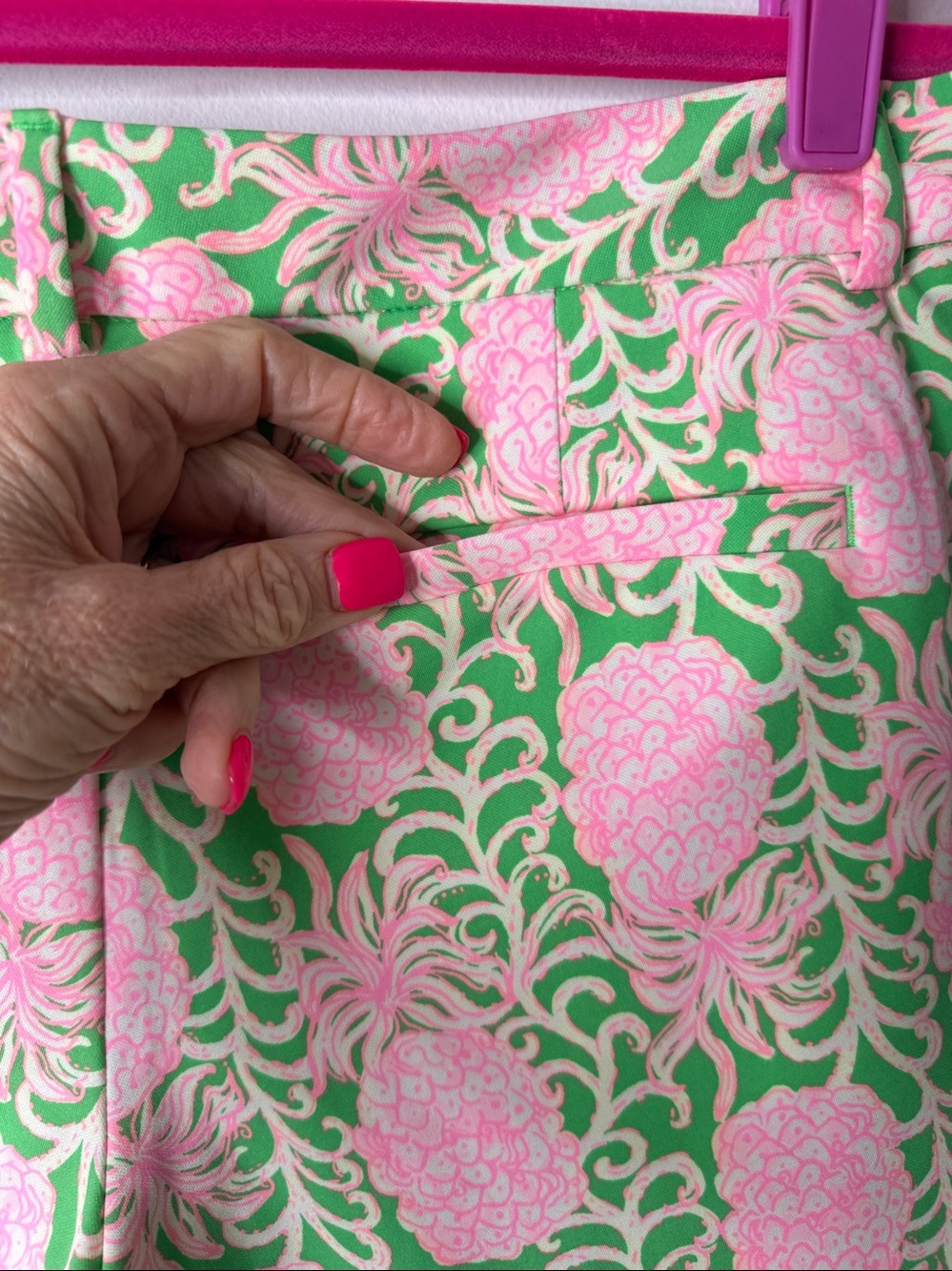 Lilly Pulitzer Callahan Knit Shorts, Fauna Green Party Like A Pineapple, 8. - Picture 6 of 12